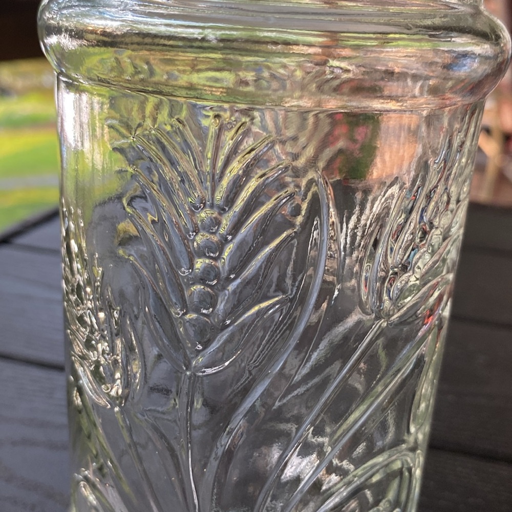 🥜 Mr Peanut Vintage Glass Container🥜 - Picture 2 of 8
